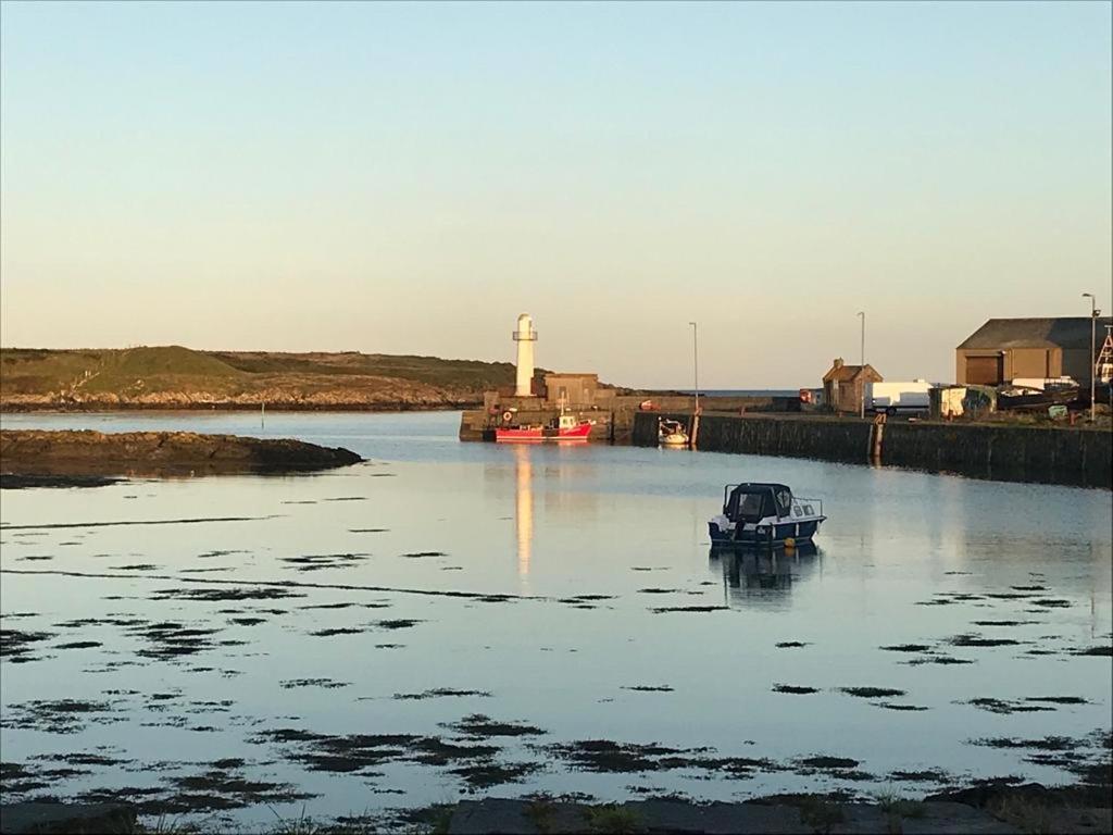 Lovely Apartment Overlooking The Harbour And Bay Ardglass Bagian luar foto