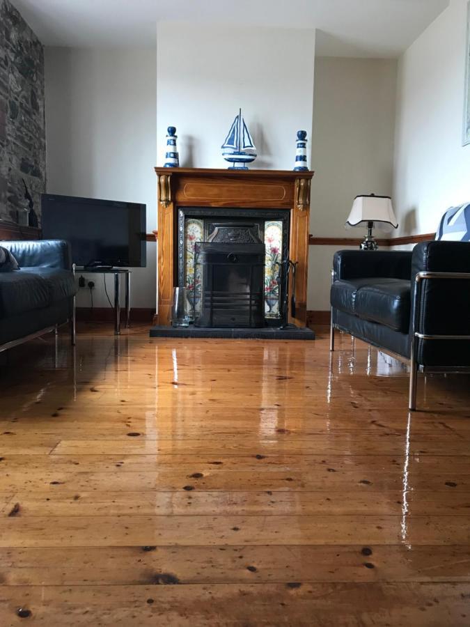Lovely Apartment Overlooking The Harbour And Bay Ardglass Bagian luar foto