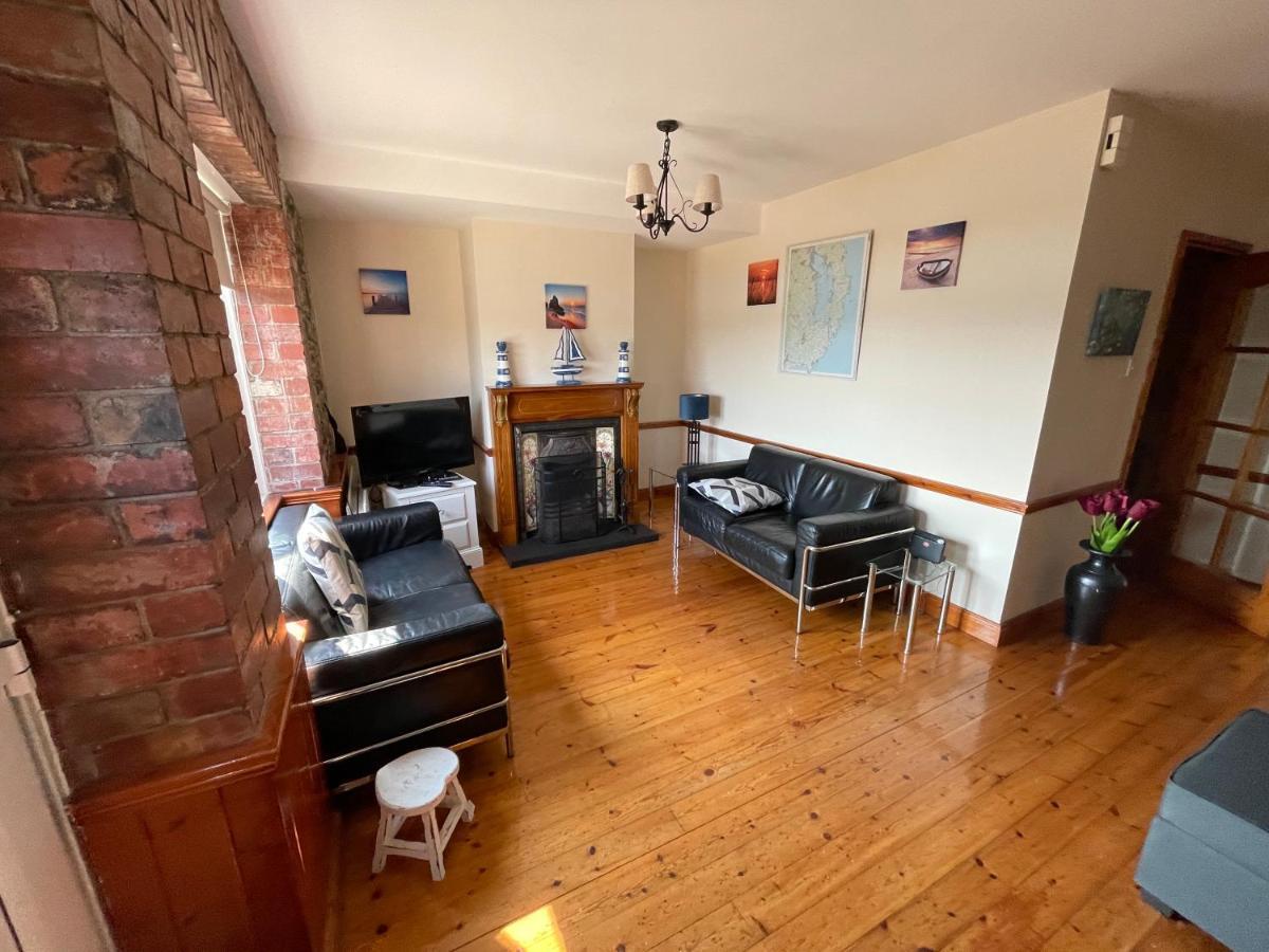 Lovely Apartment Overlooking The Harbour And Bay Ardglass Bagian luar foto
